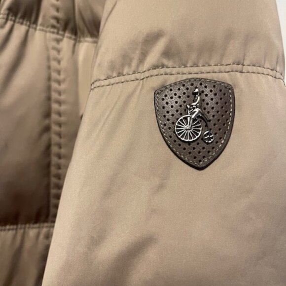 Bean Pole Golf Puffer Jacket with Fur Trim Hood - Picture 13 of 16